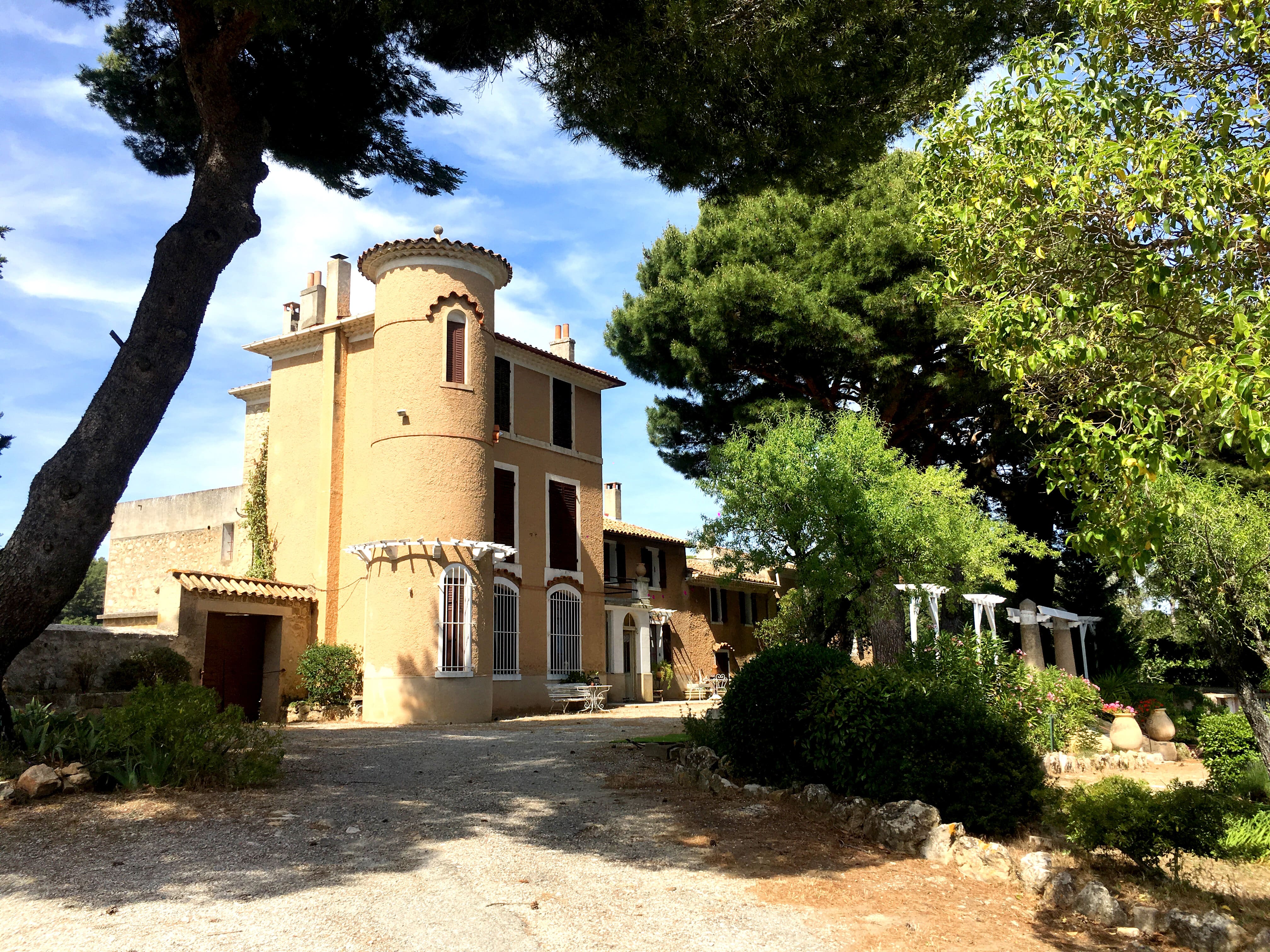 Photo bastide exterieure